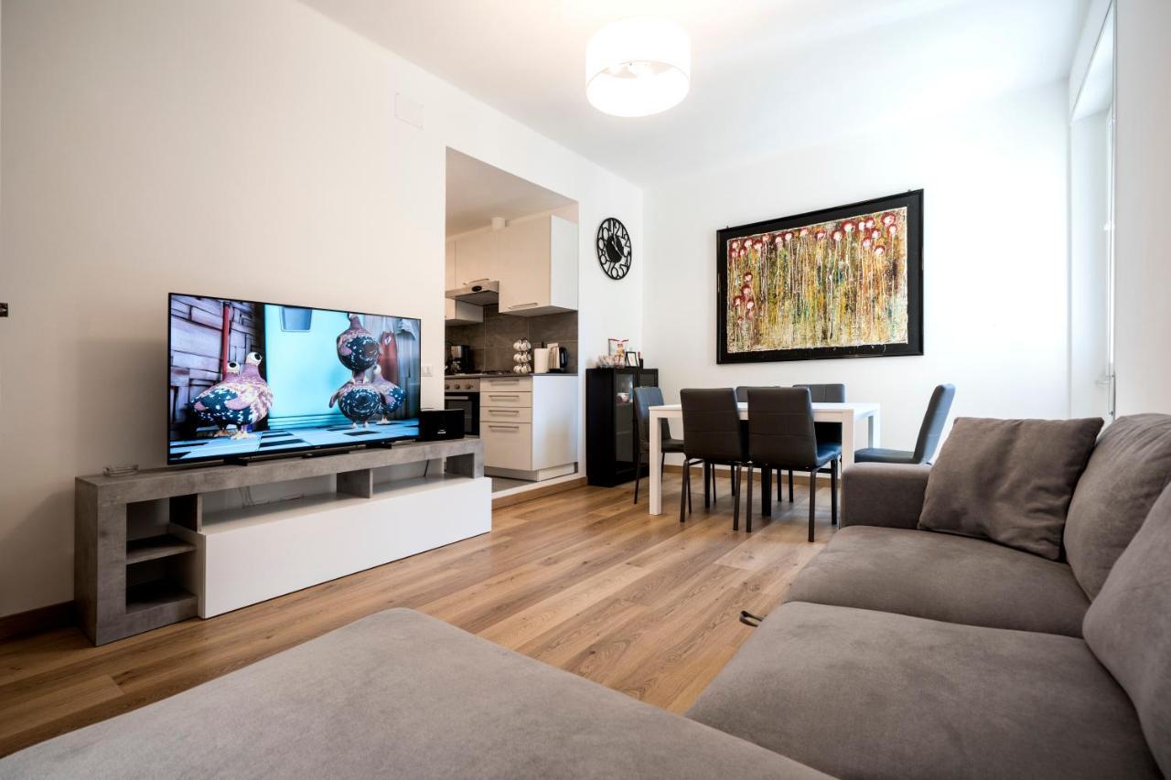 Gemelli Sweet Holiday Appio Apartment โรม ภายนอก รูปภาพ