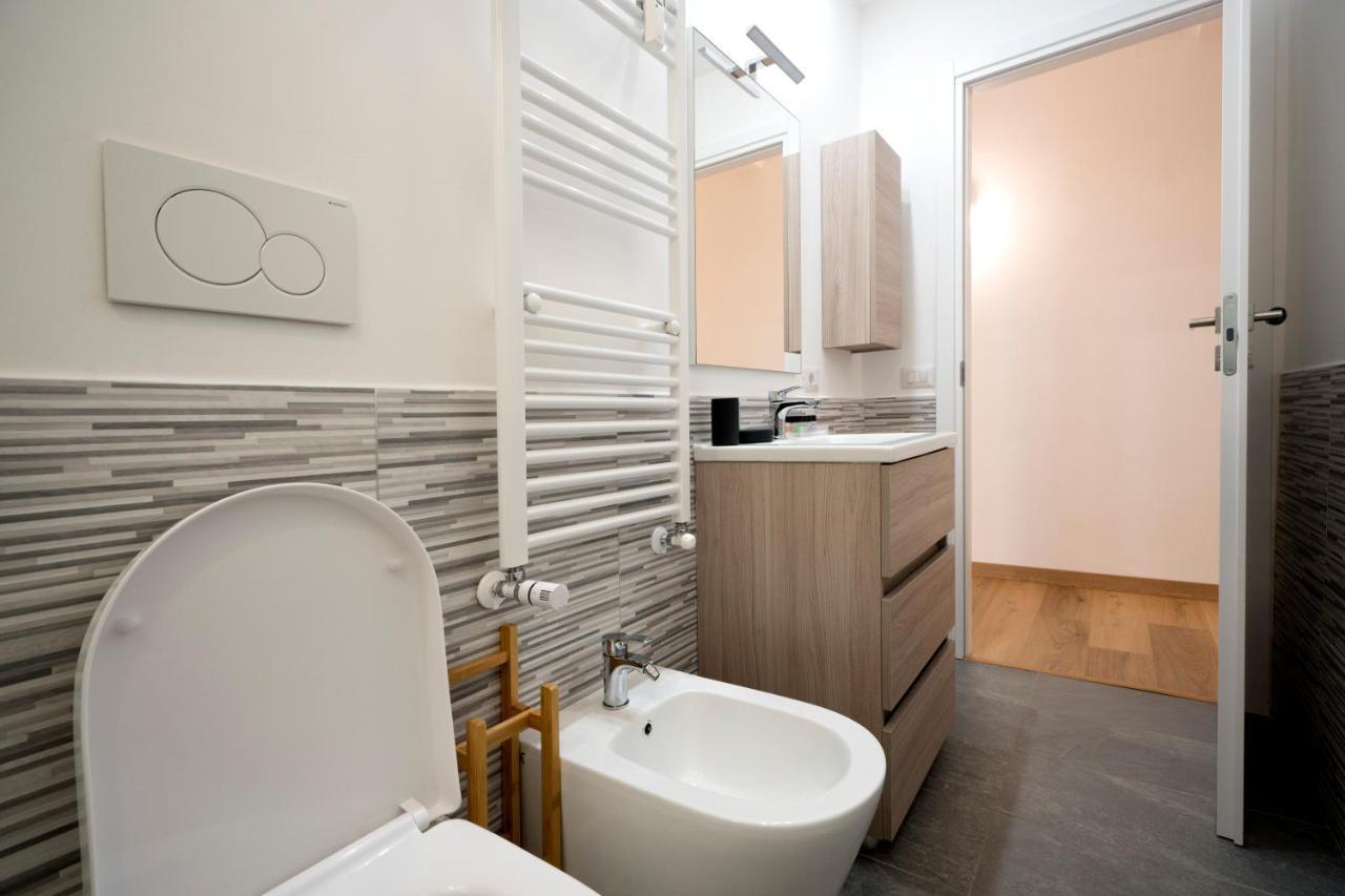 Gemelli Sweet Holiday Appio Apartment โรม ภายนอก รูปภาพ